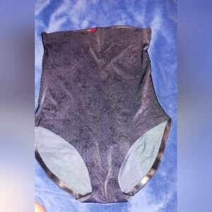 Spanx "Pretty Smart" High Waisted Shapewear Underpants Size Large, Black Lace Pa